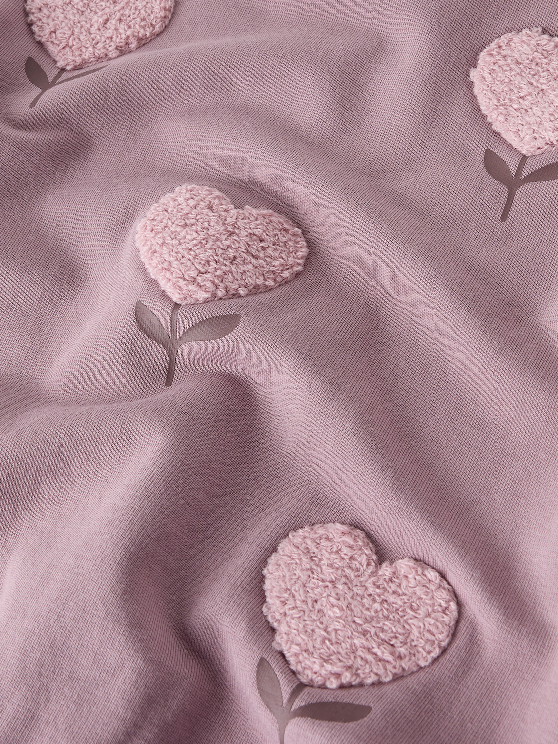 model_shot-front_full